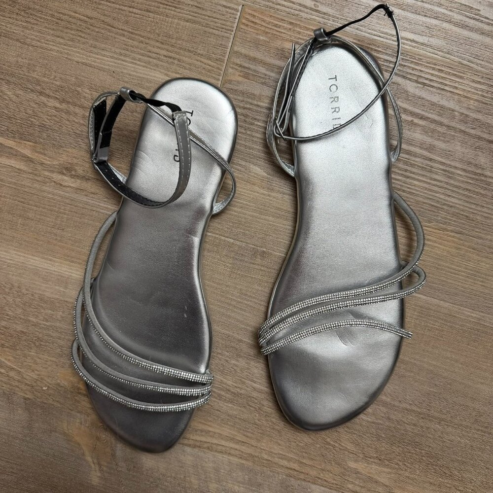 Torrid Triple Band Embroidered Silver Sandal 13WW
